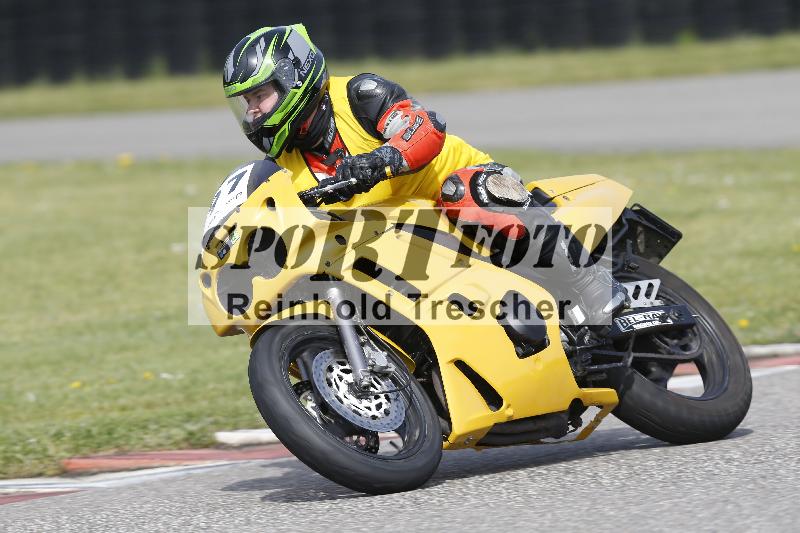 /Archiv-2025/07 19.04.2025 Speer Racing ADR/Instruktorentraining/997
